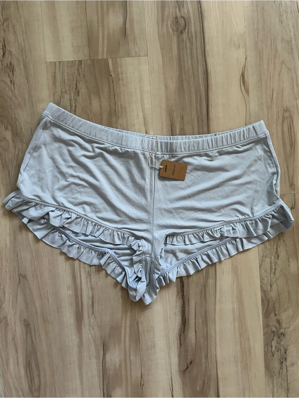 SKIMS Ruffle Lounge Shorts NWT